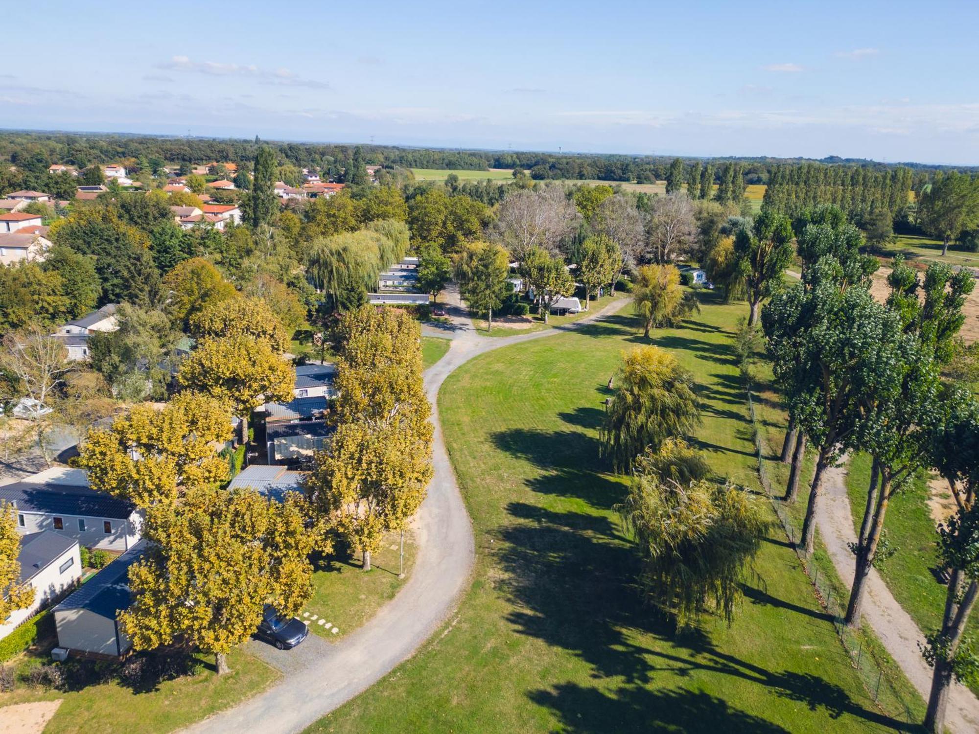 L'Oasis Des Dombes Hotel Ambérieux-en-Dombes Екстериор снимка